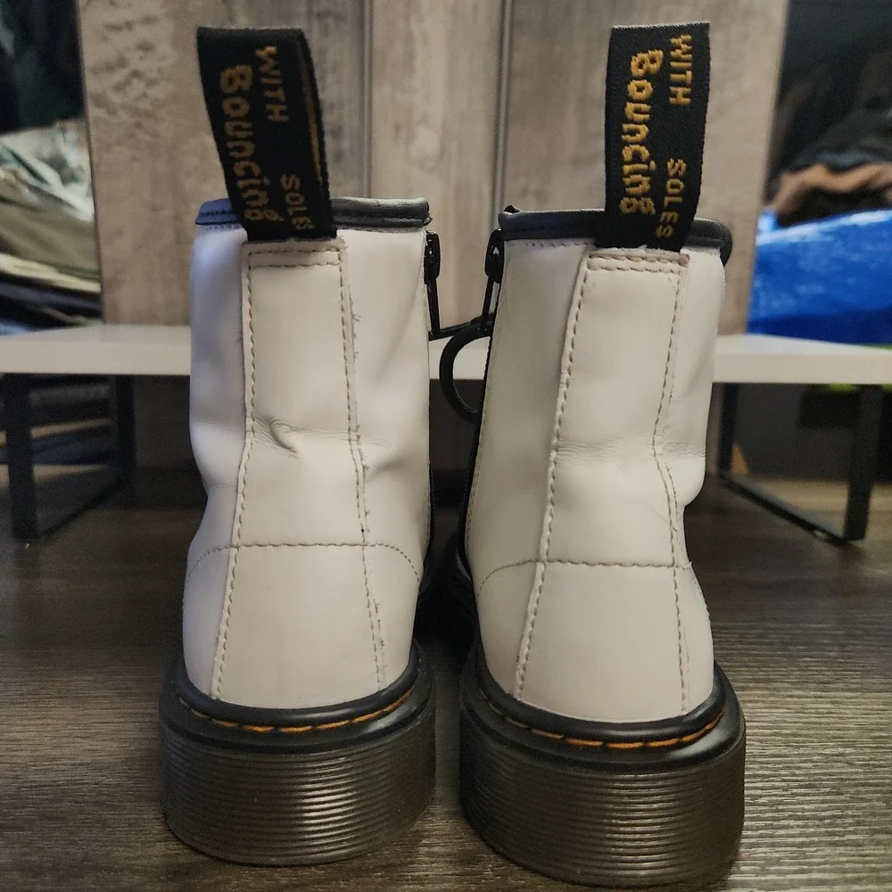 Dr Doc Martens 1460J Combat Boots Kids Size 2 White Leather Lace Up Side Zip